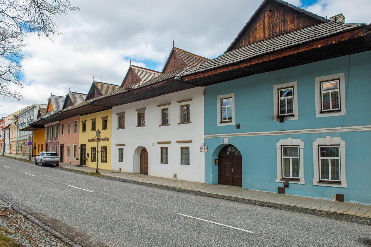 Penzion Familia Hotel Poprad Exterior photo
